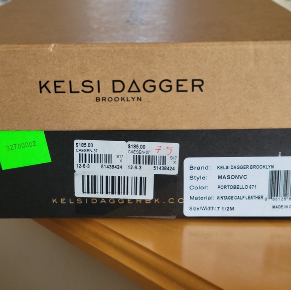 Kelsi Dagger shoes - Picture 6 of 7